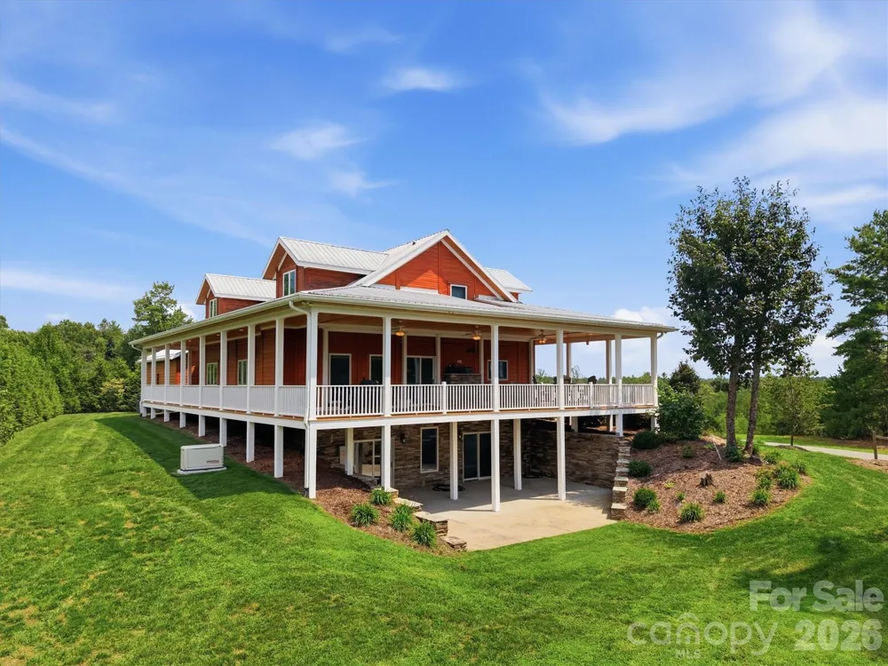 2040 Shannon Drive Morganton, NC 28655