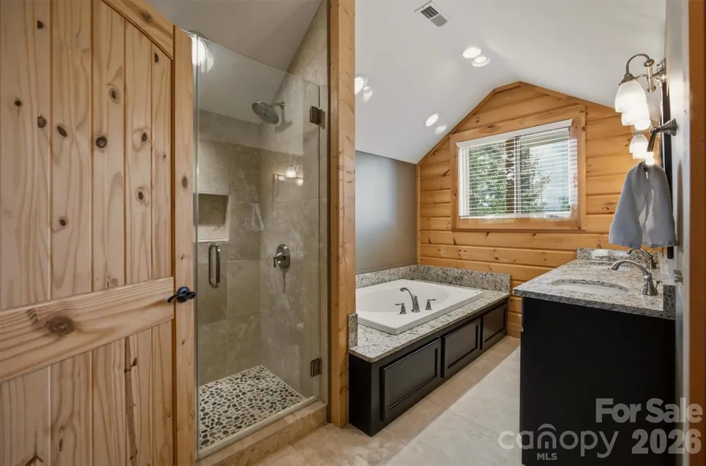 2040 Shannon Drive Morganton, NC 28655