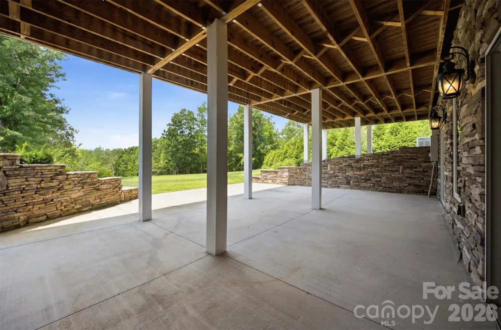 2040 Shannon Drive Morganton, NC 28655