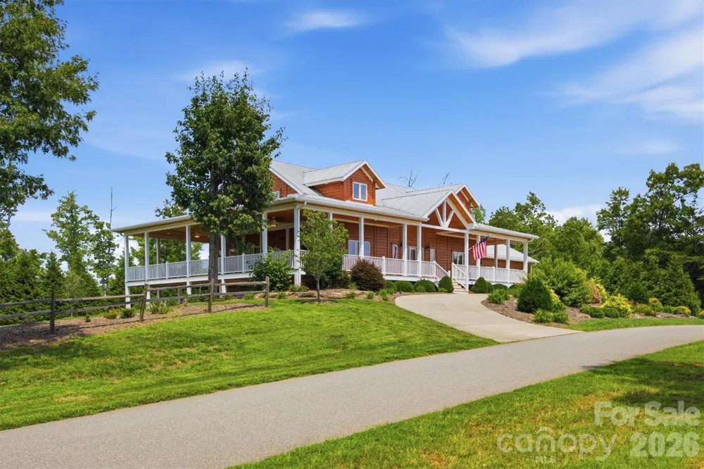 2040 Shannon Drive Morganton, NC 28655