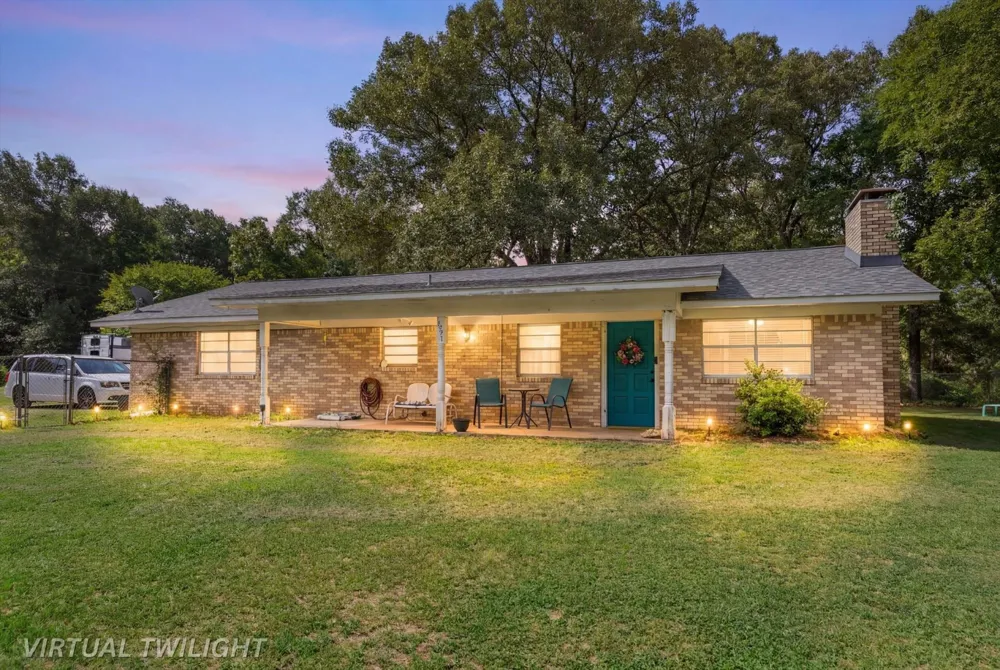 10068 CR 2213 Tyler, TX 75707