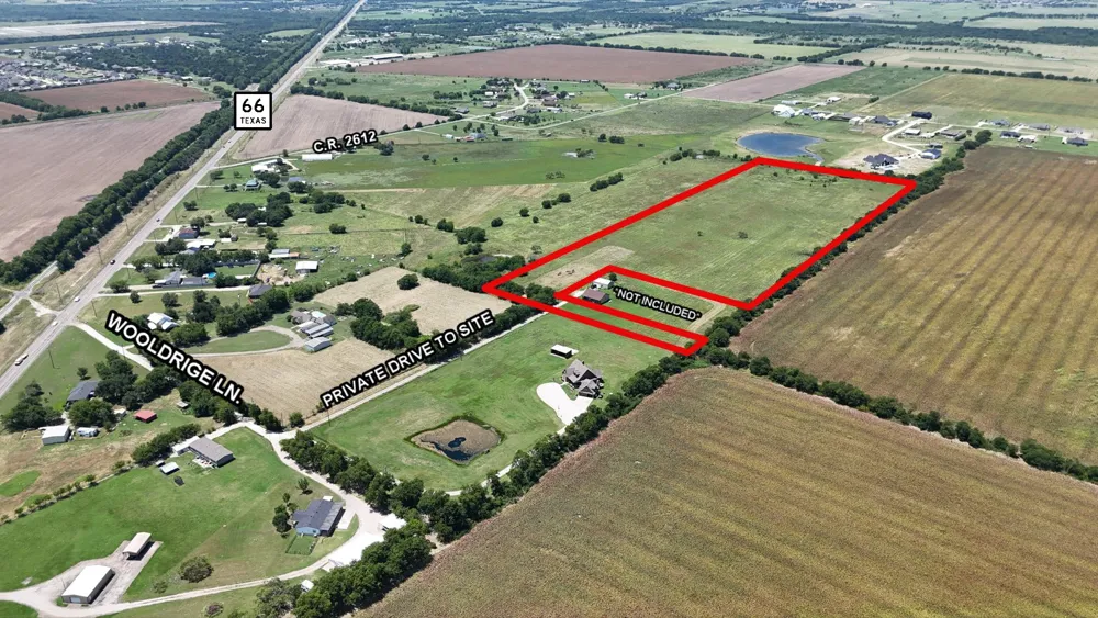 4500 WOOLDRIDGE LANE Caddo Mills, TX 75135