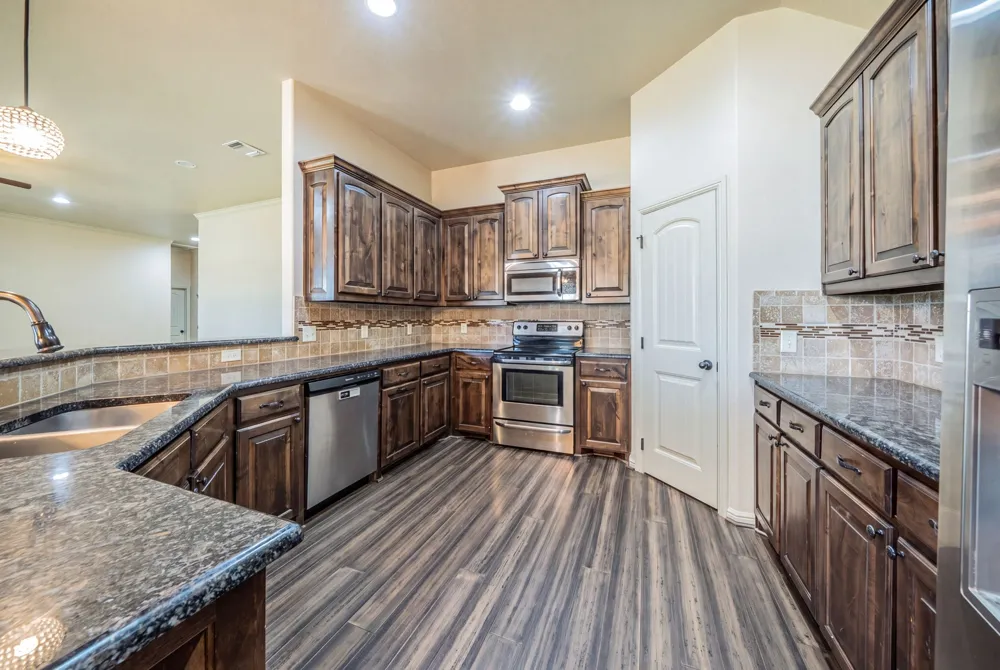 1812 Rockview Drive Granbury, TX 76049