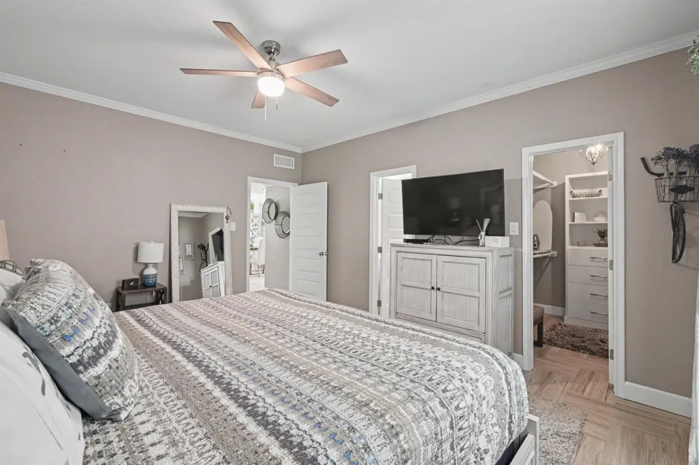 65 April Point Drive S Montgomery, TX 77356