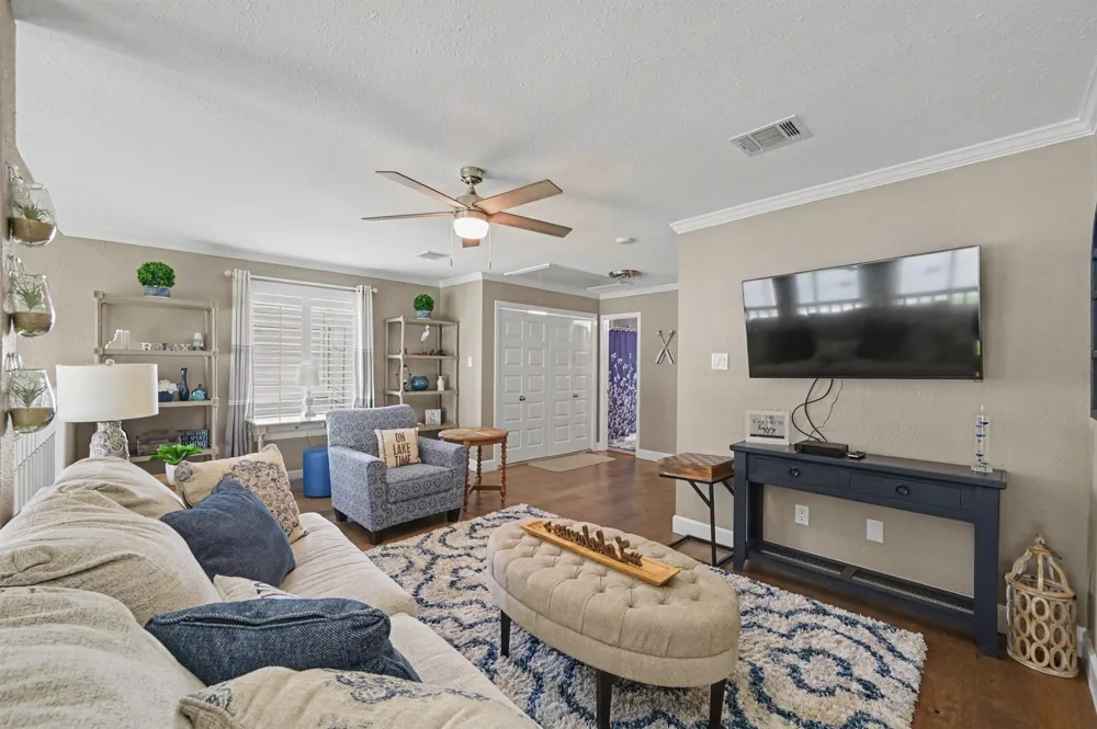 65 April Point Drive S Montgomery, TX 77356