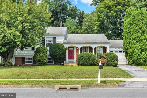 1504 WANDERING WAY