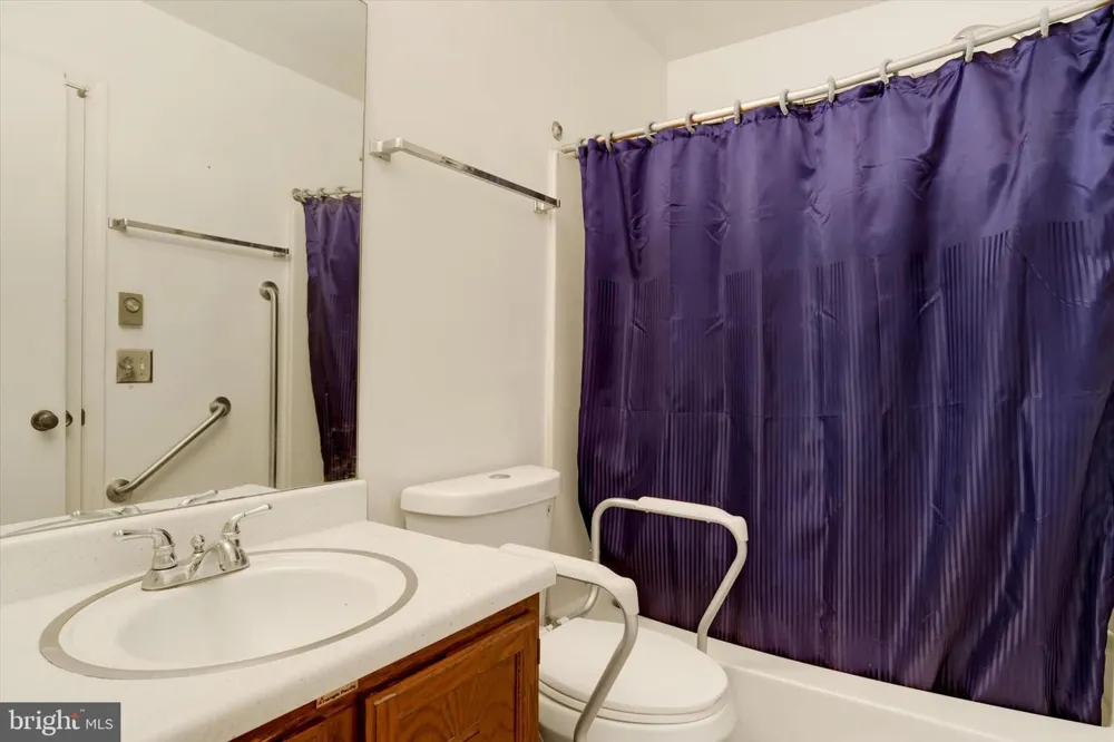 1504 WANDERING WAY Harrisburg, PA 17110