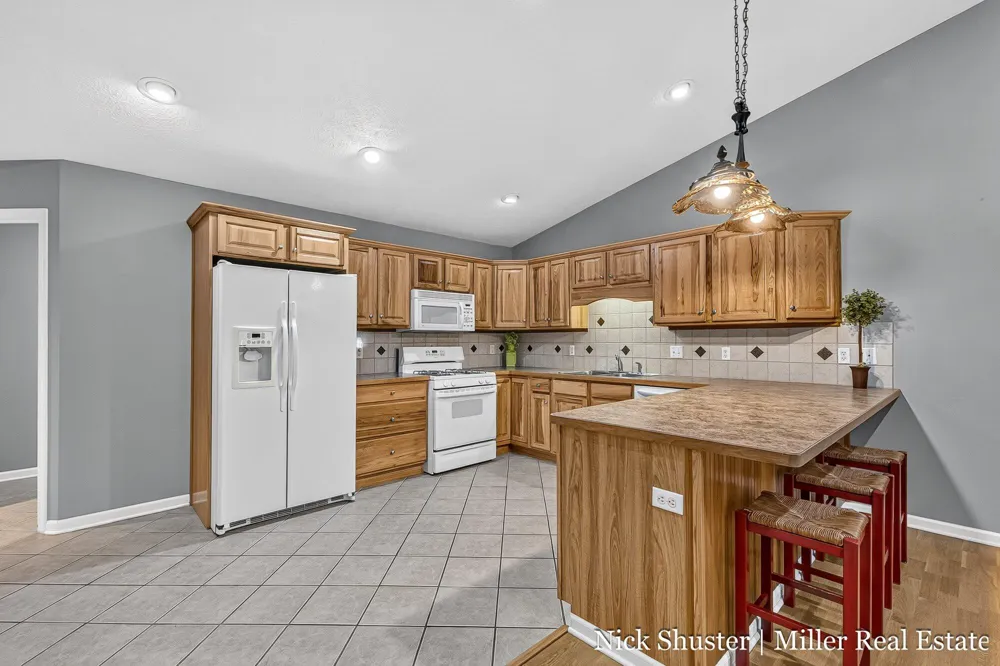 712 Riverwalk Street #11 Hastings, MI 49058