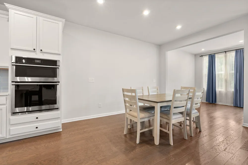 2795 Willow Court Ann Arbor, MI 48108