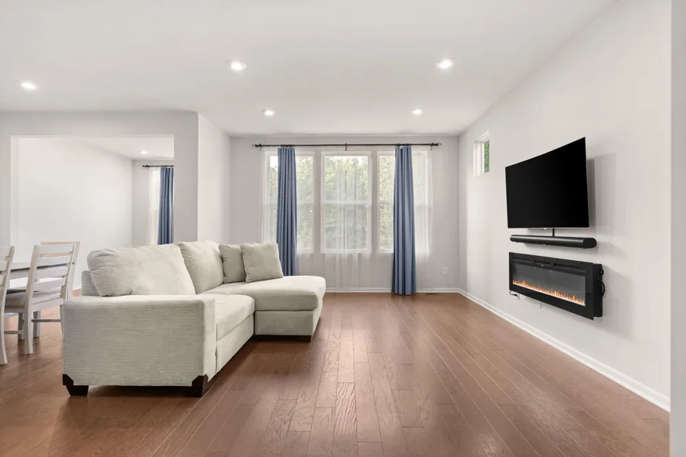 2795 Willow Court Ann Arbor, MI 48108