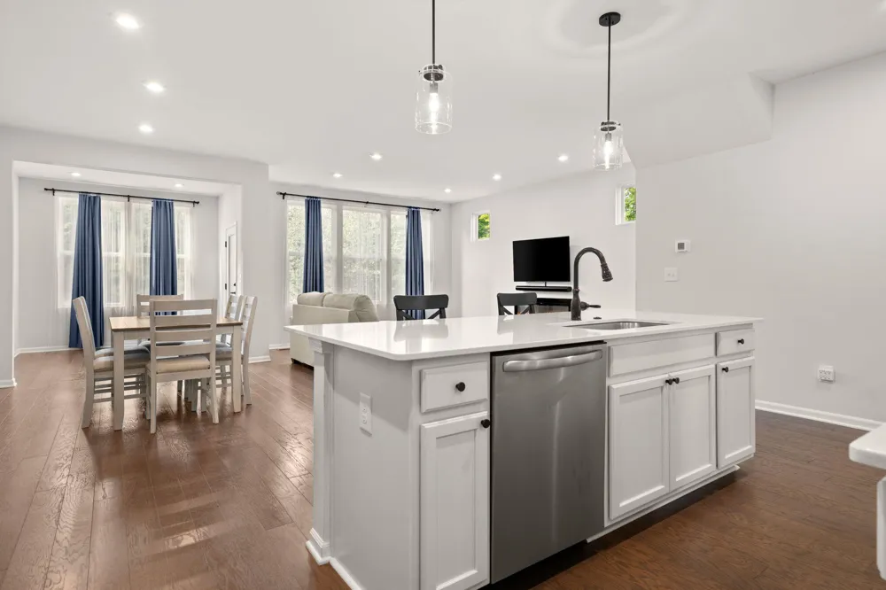 2795 Willow Court Ann Arbor, MI 48108