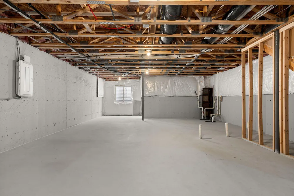2795 Willow Court Ann Arbor, MI 48108