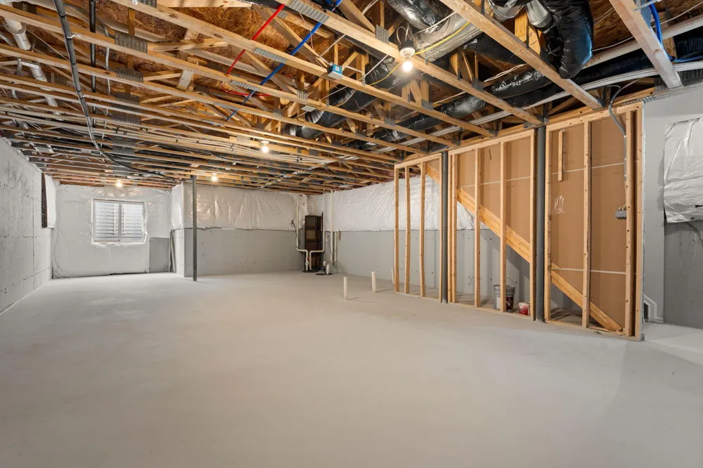 2795 Willow Court Ann Arbor, MI 48108