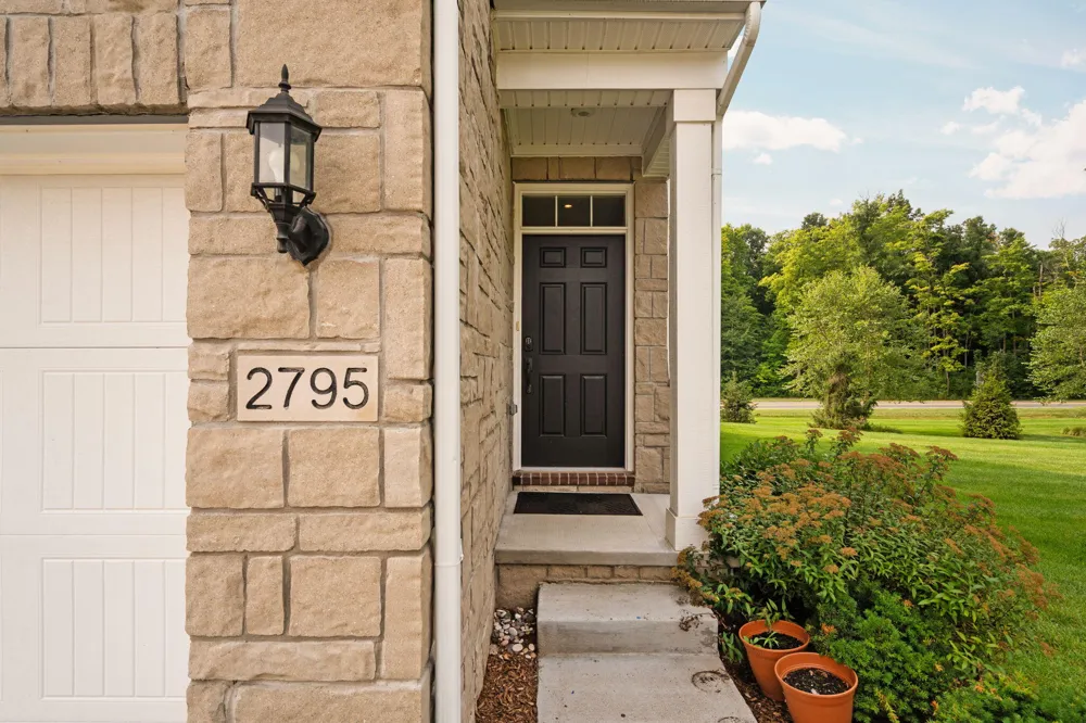 2795 Willow Court Ann Arbor, MI 48108