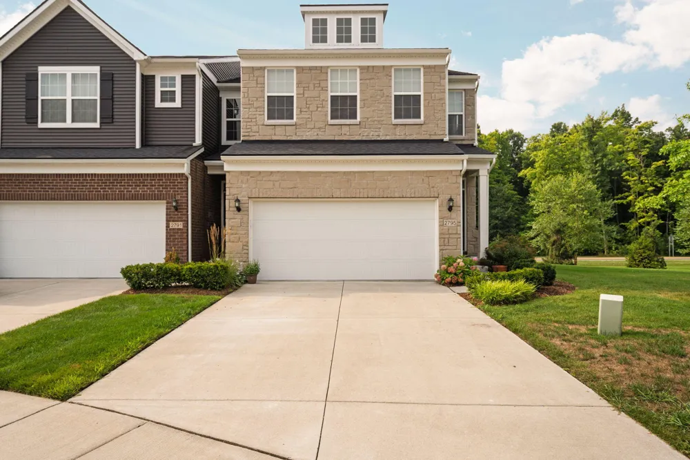 2795 Willow Court Ann Arbor, MI 48108