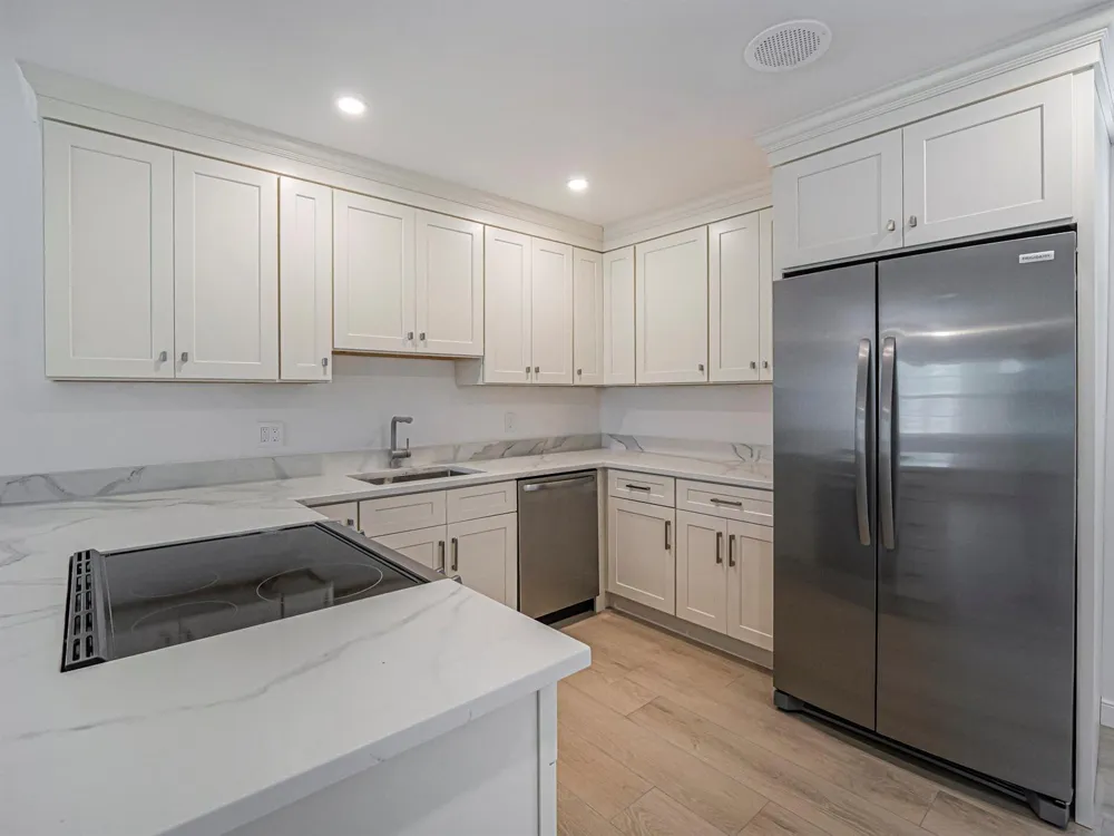 2075 37TH AVENUE #B Vero Beach, FL 32960