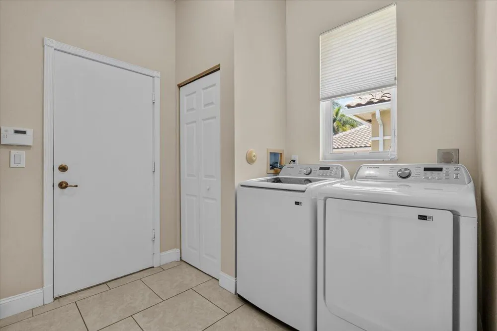 6634 JOG PALM DRIVE Boynton Beach, FL 33437