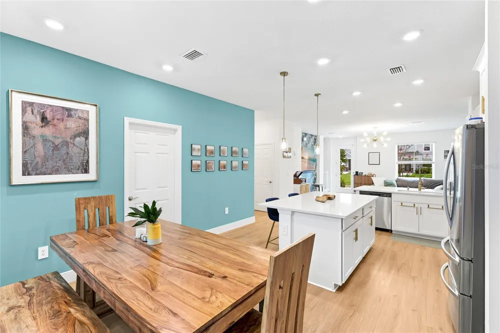 1808 FENDER LANE Sarasota, FL 34240