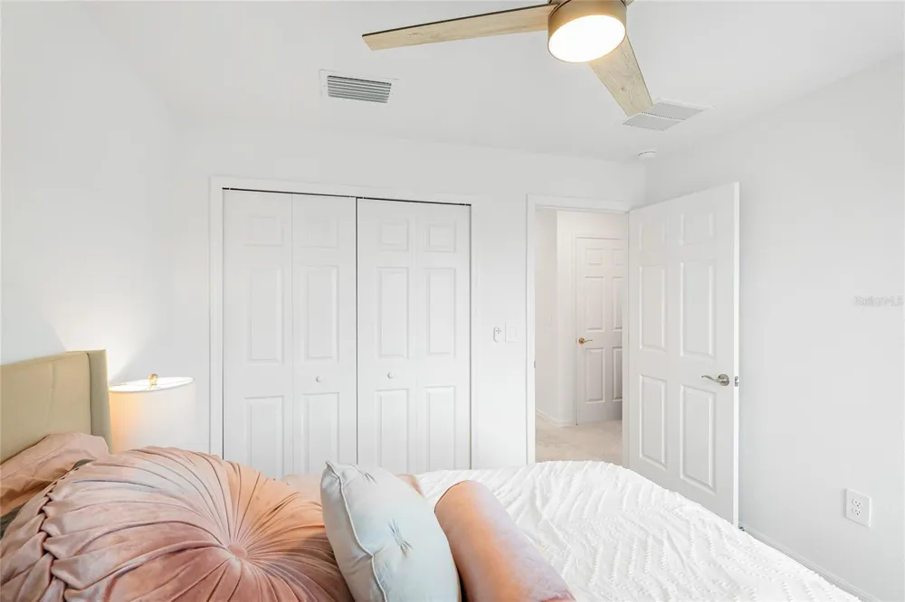1808 FENDER LANE Sarasota, FL 34240