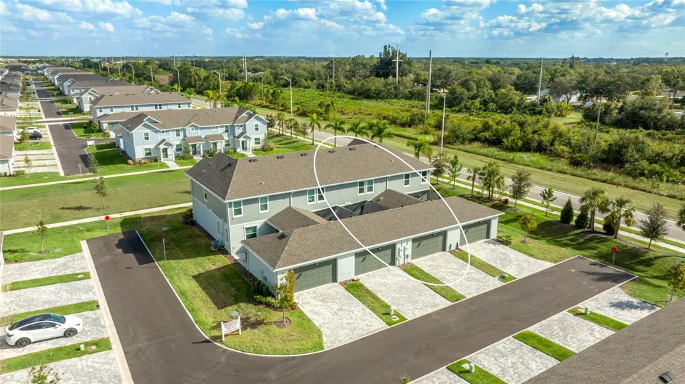 1808 FENDER LANE Sarasota, FL 34240