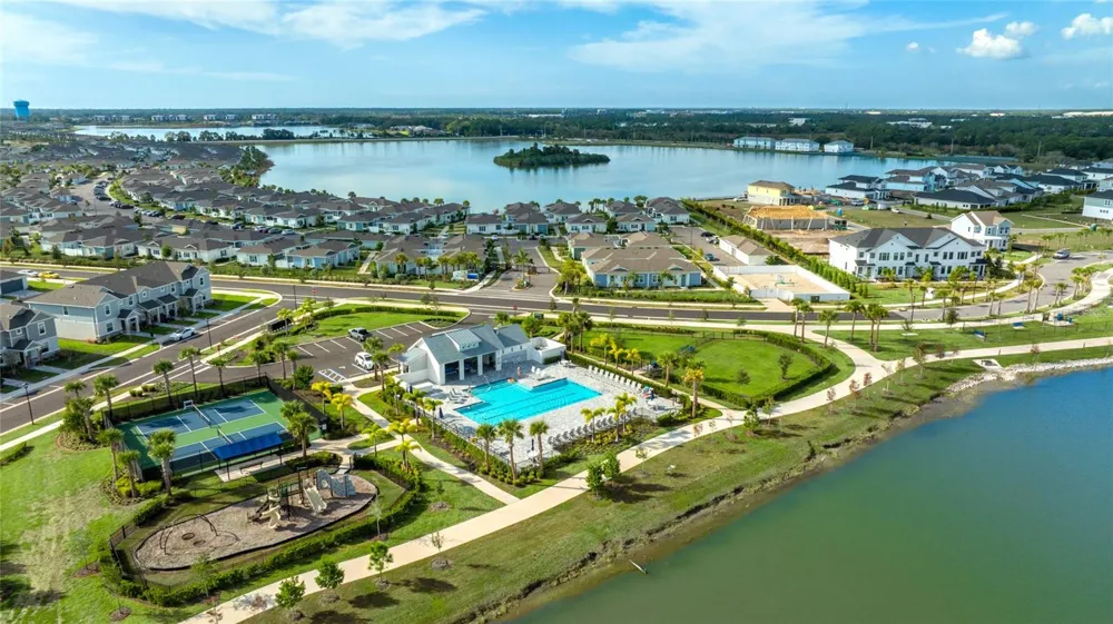 1808 FENDER LANE Sarasota, FL 34240