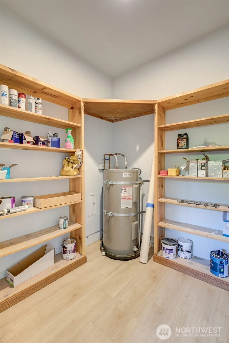 215 W Chenault Avenue Hoquiam, WA 98550