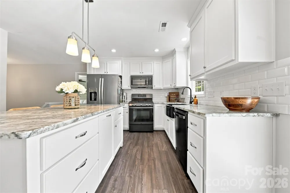 2953 2nd Street Court NW Hickory, NC 28601