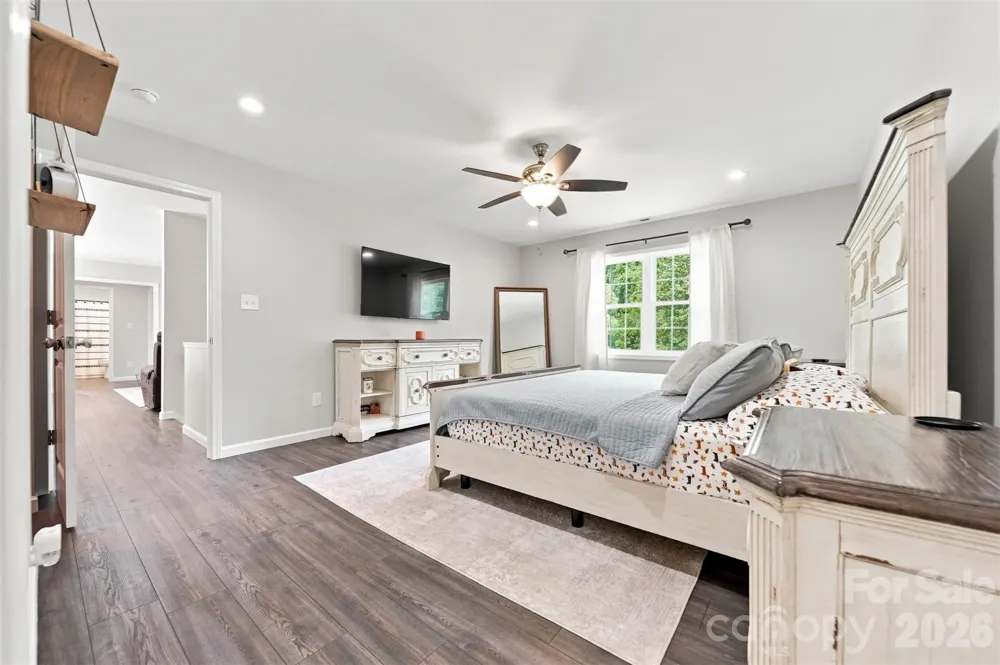 2953 2nd Street Court NW Hickory, NC 28601