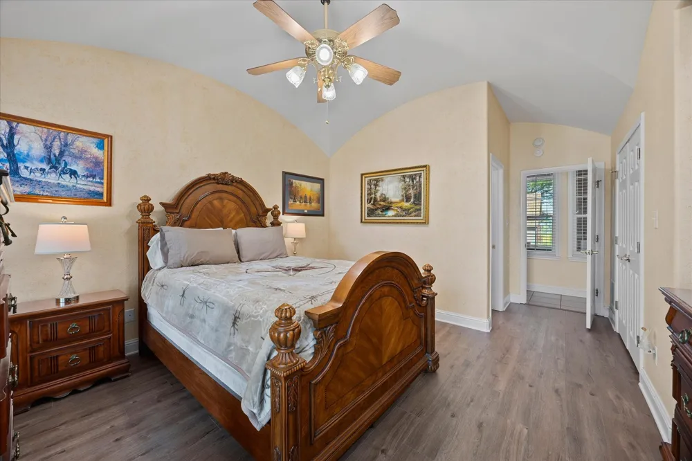 351 Rs County Road 3378 Emory, TX 75440