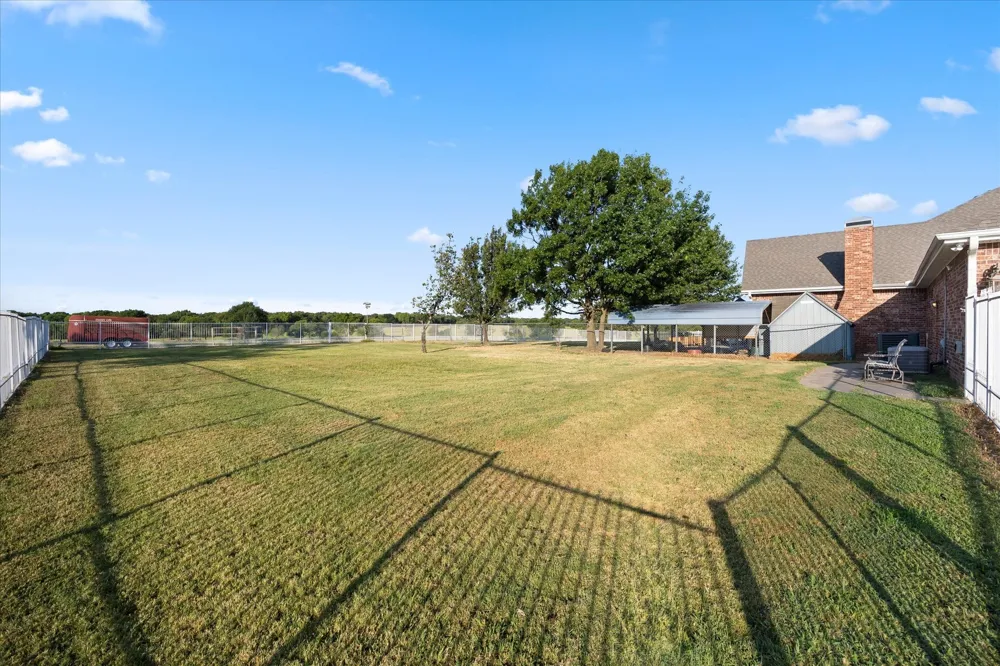 351 Rs County Road 3378 Emory, TX 75440