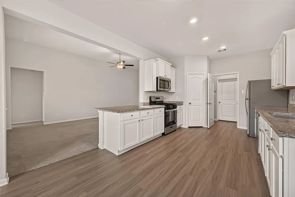 3205 Foresail Lane Santa Fe, TX 77510