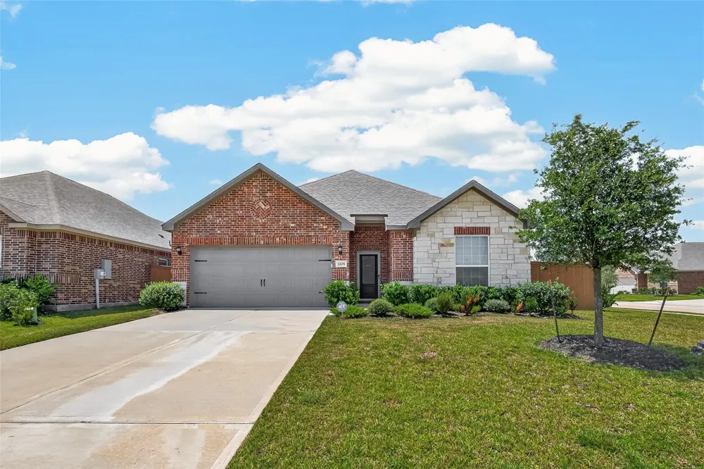 3205 Foresail Lane Santa Fe, TX 77510