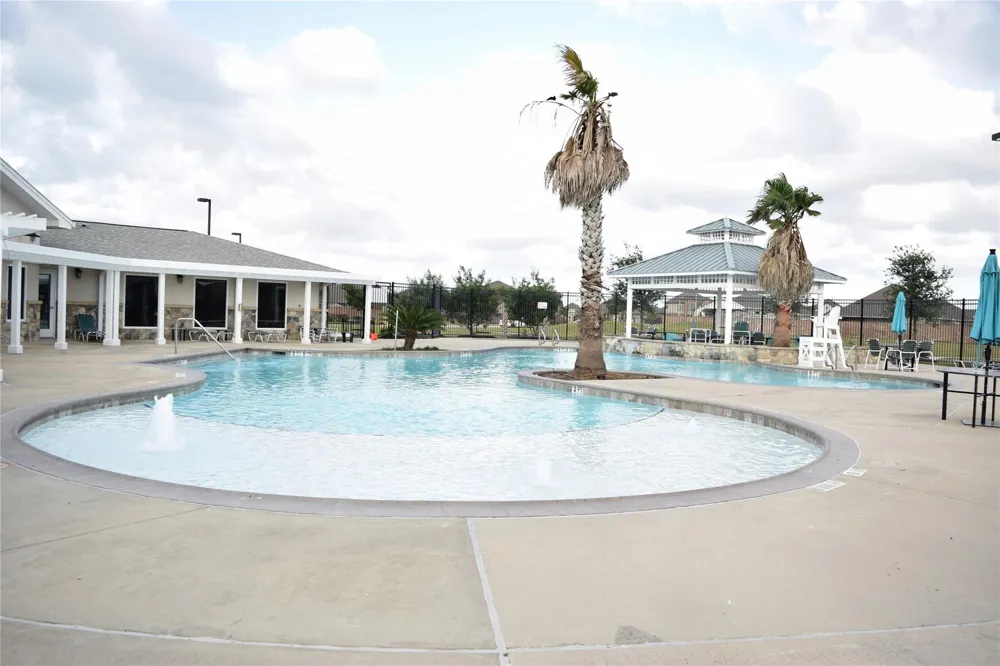 3205 Foresail Lane Santa Fe, TX 77510