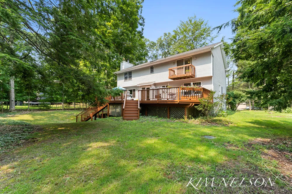 4677 Doug Drive Whitehall, MI 49461