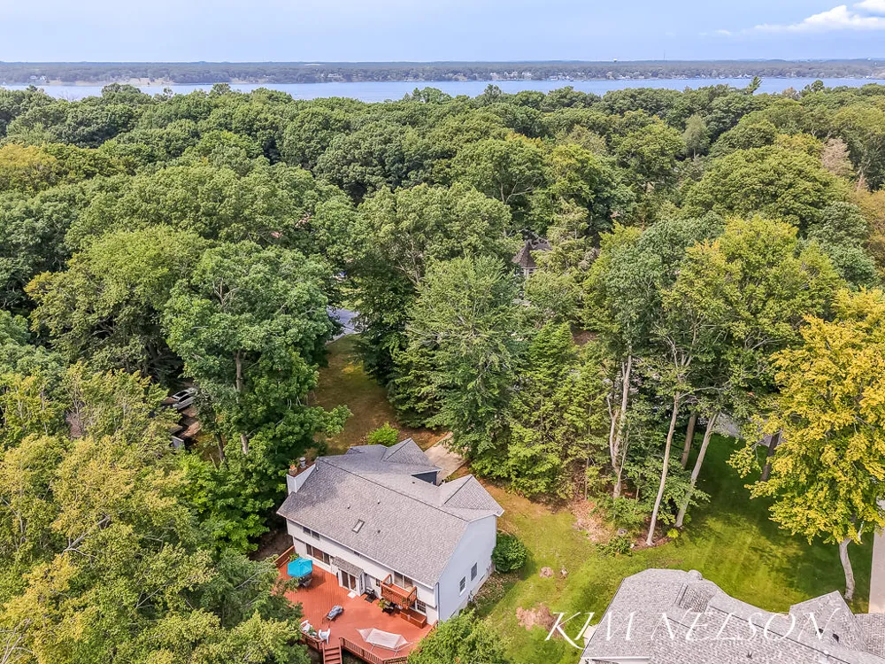 4677 Doug Drive Whitehall, MI 49461