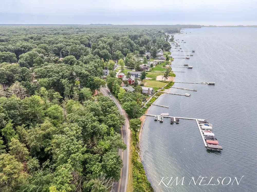 4677 Doug Drive Whitehall, MI 49461