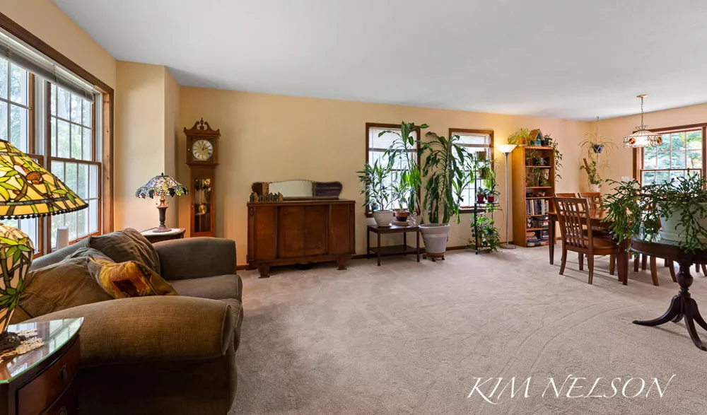 4677 Doug Drive Whitehall, MI 49461