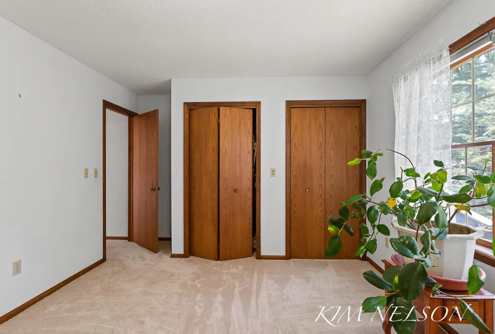 4677 Doug Drive Whitehall, MI 49461