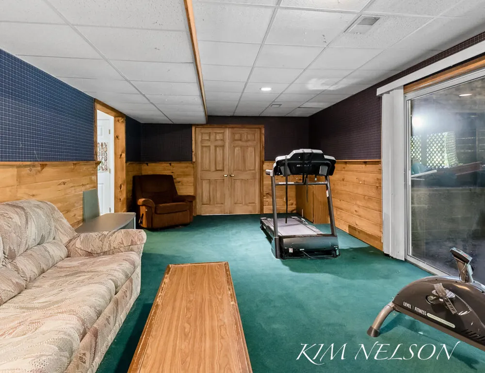 4677 Doug Drive Whitehall, MI 49461