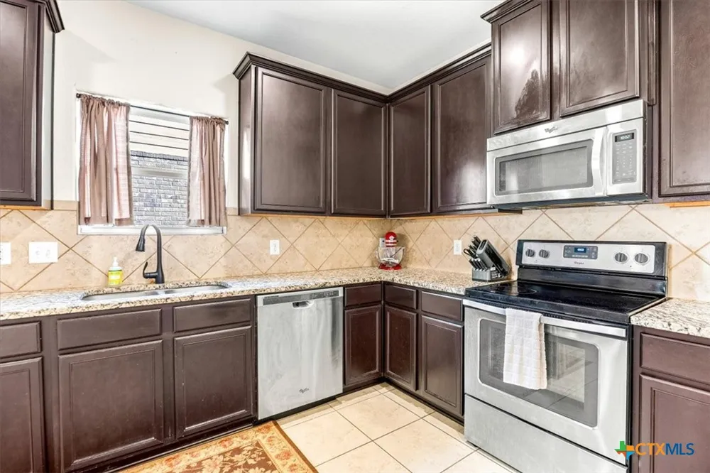 330 Callalily New Braunfels, TX 78132