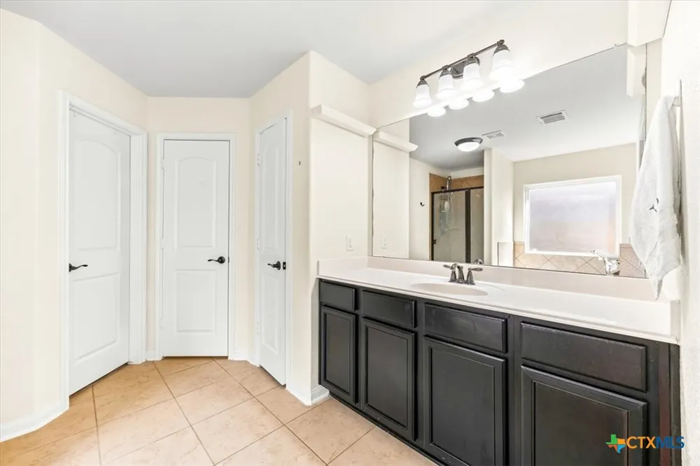 330 Callalily New Braunfels, TX 78132