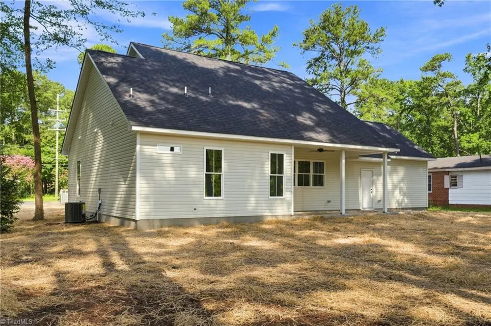 302 Pine Street Smithfield, NC 27577