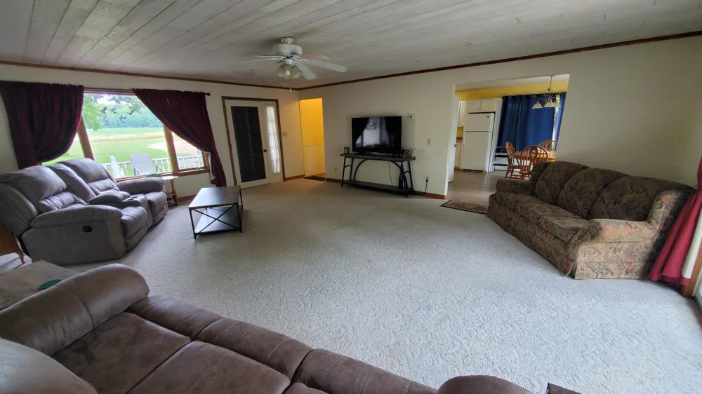 6986 E Meceola Road Evart Township, MI 49631