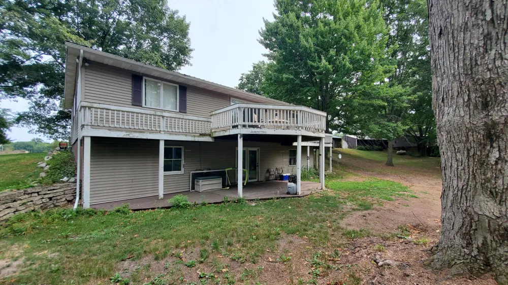 6986 E Meceola Road Evart Township, MI 49631