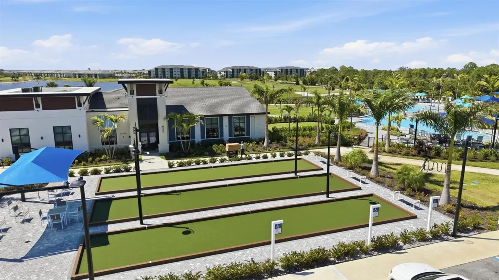 12580 GALAPAGOS COURT ##204 Venice, FL 34293