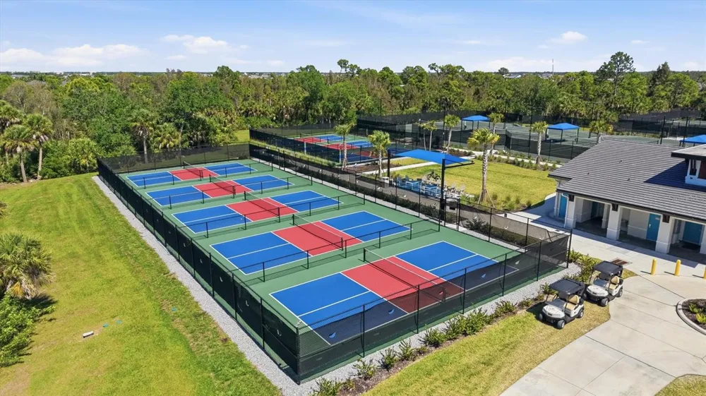 12580 GALAPAGOS COURT ##204 Venice, FL 34293