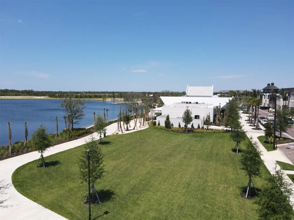 12580 GALAPAGOS COURT ##204 Venice, FL 34293