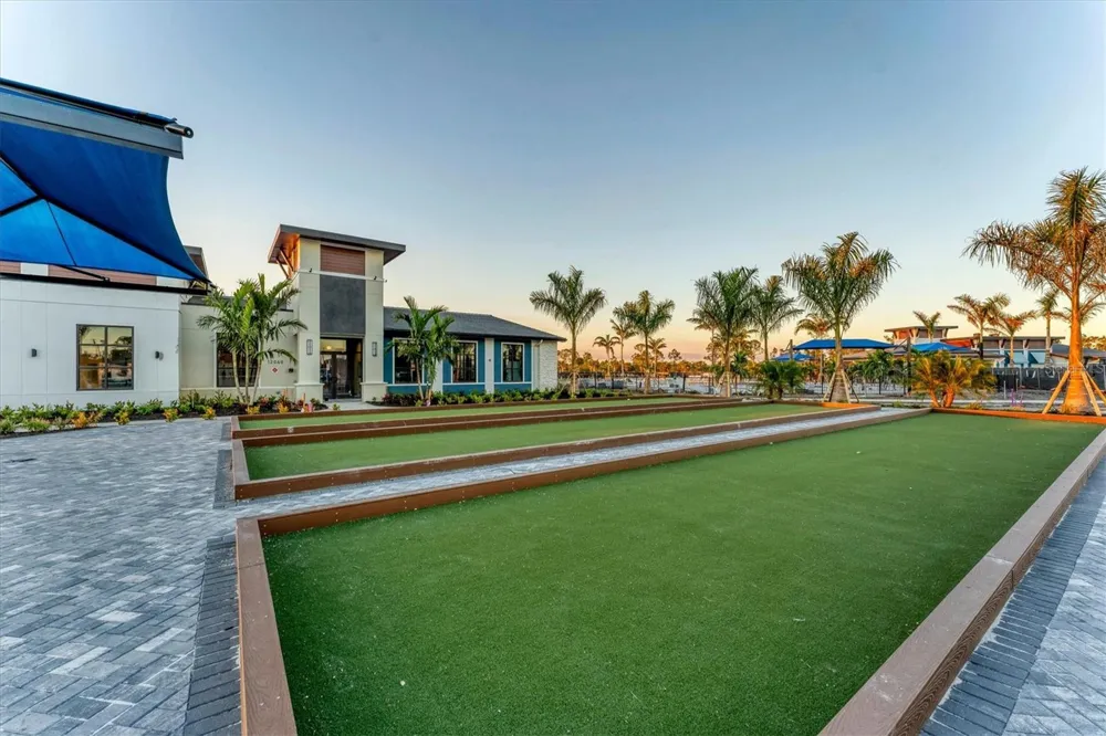 12580 GALAPAGOS COURT ##204 Venice, FL 34293