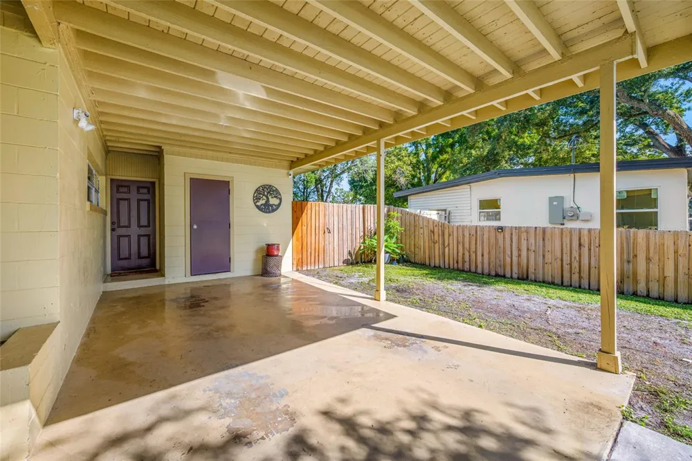 6410 WALTON WAY Tampa, FL 33610