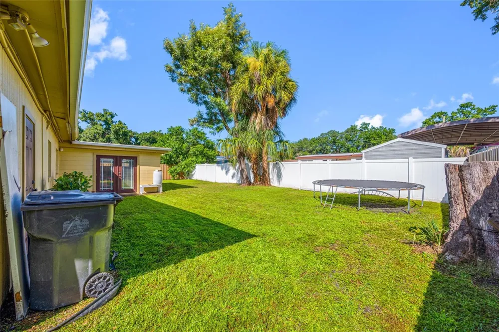 6410 WALTON WAY Tampa, FL 33610